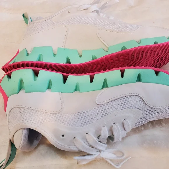 Reebok Zig Dynamica Shoes - Picture 3 of 8